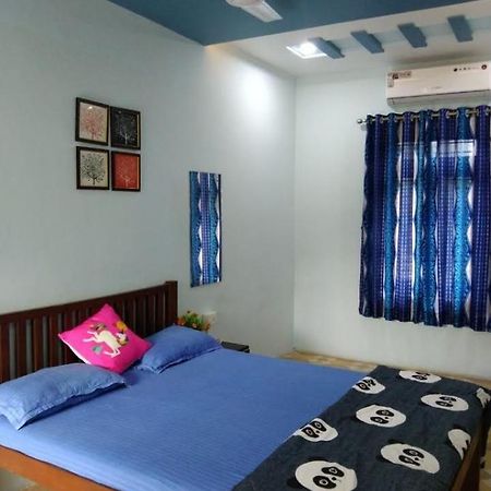 Anandi Villa Homestay Adhi 외부 사진