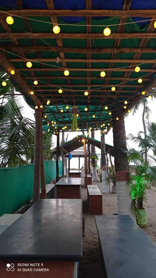 Anandi Villa Homestay Adhi 외부 사진
