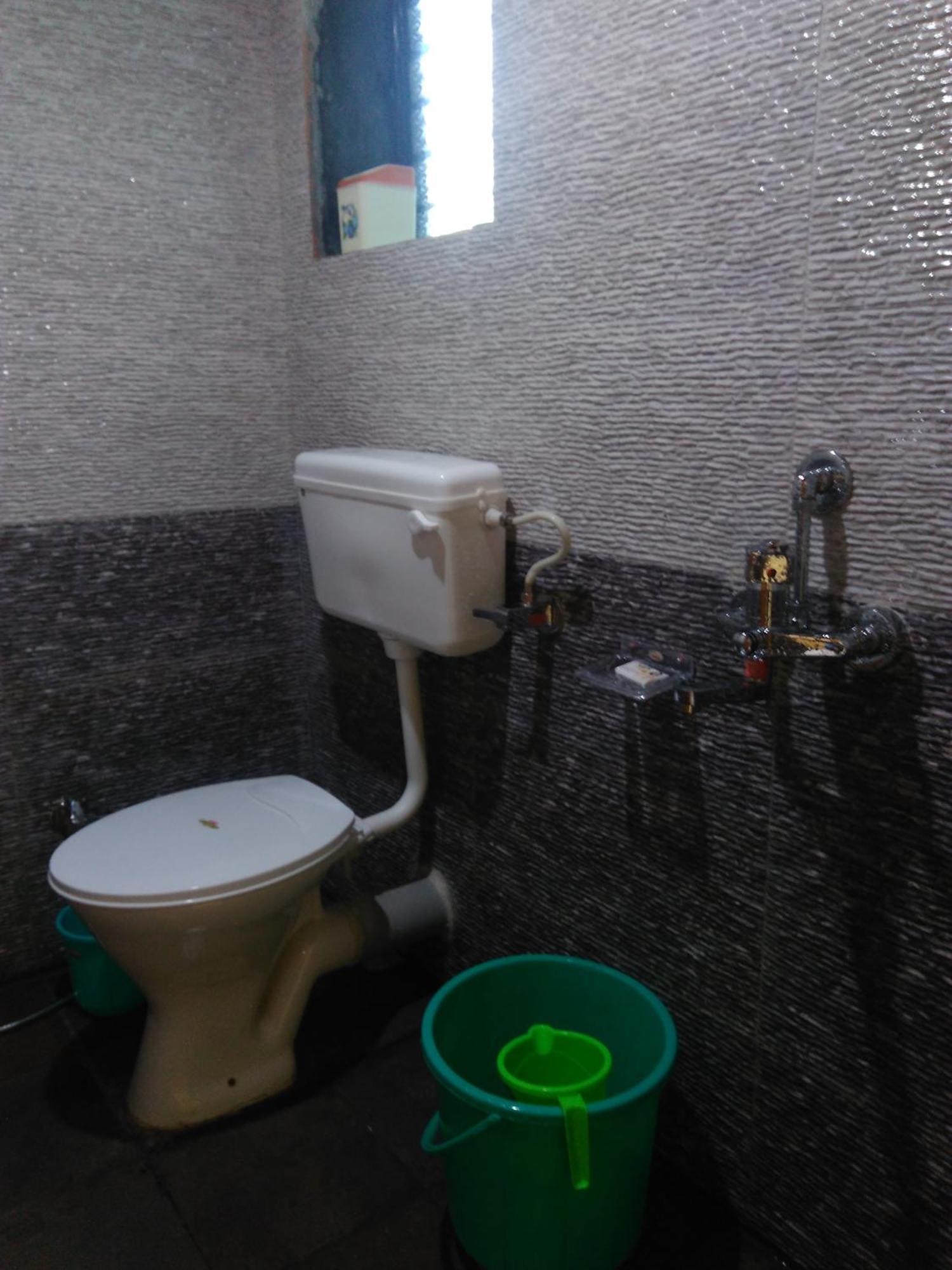 Anandi Villa Homestay Adhi 외부 사진