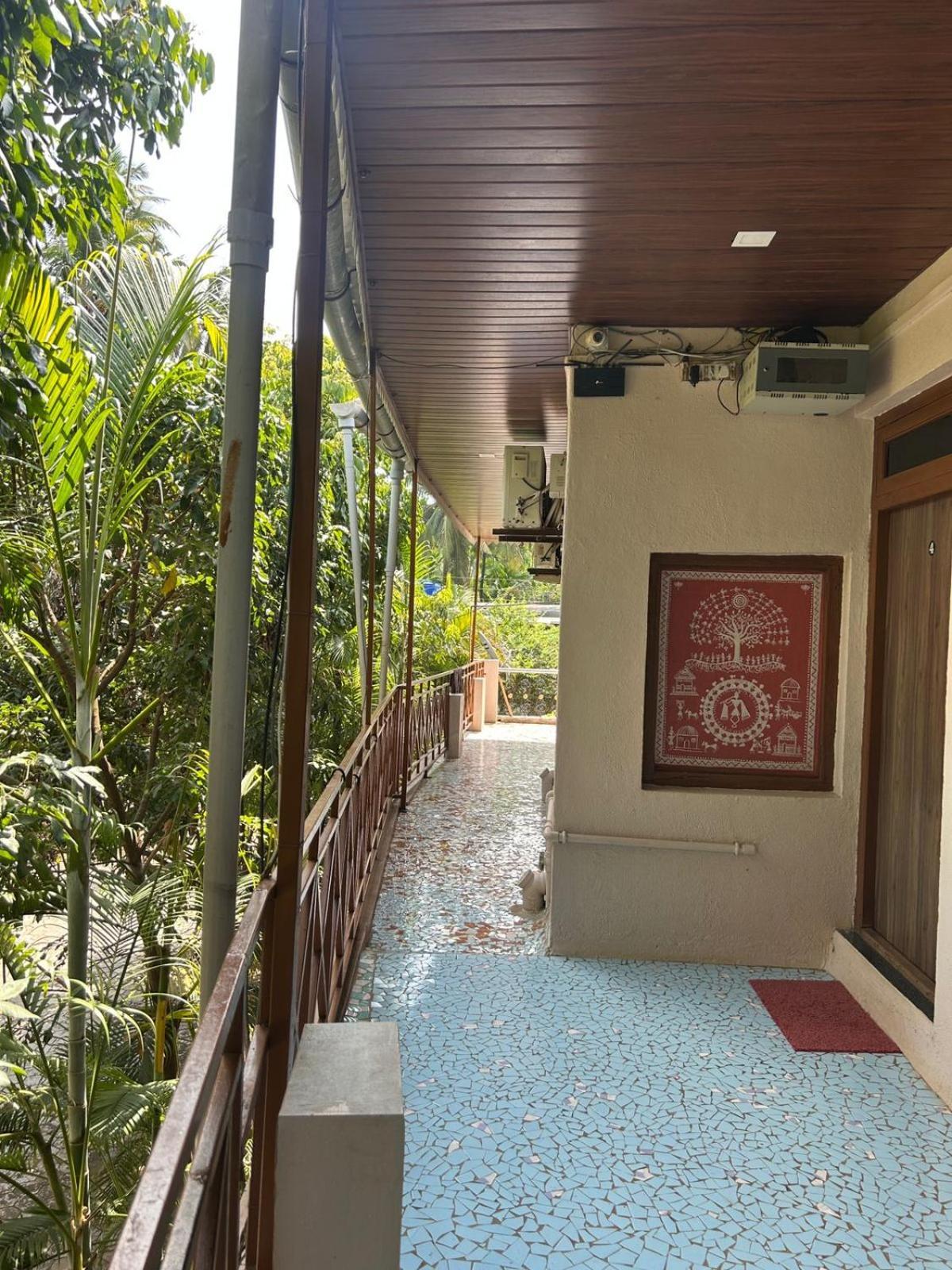Anandi Villa Homestay Adhi 외부 사진