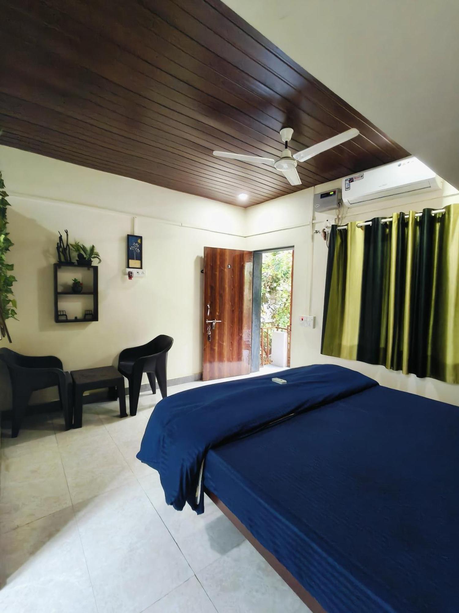 Anandi Villa Homestay Adhi 외부 사진