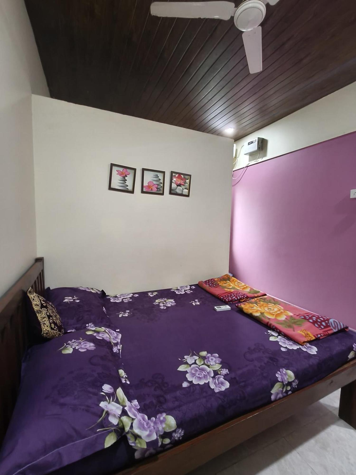 Anandi Villa Homestay Adhi 외부 사진