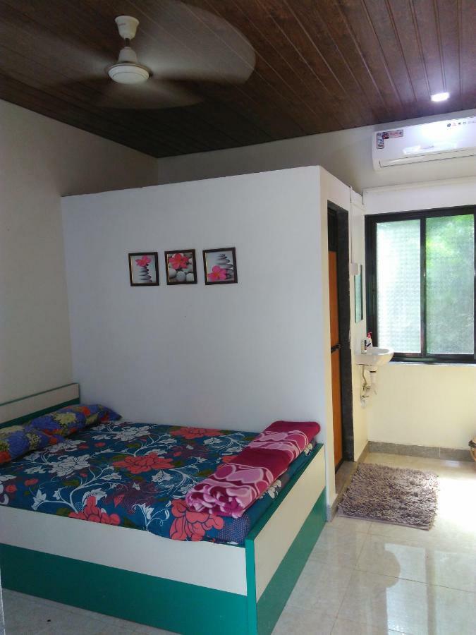 Anandi Villa Homestay Adhi 외부 사진
